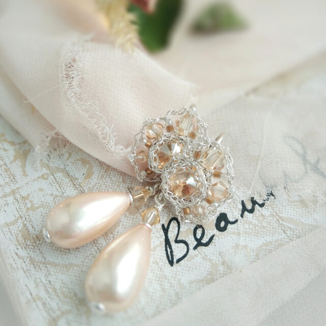 Esillea perla - ślubne kolczyki  w stylu vintage